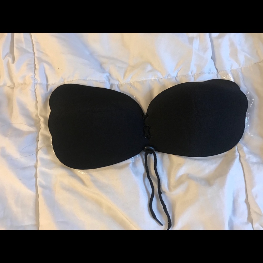 Sticky bra